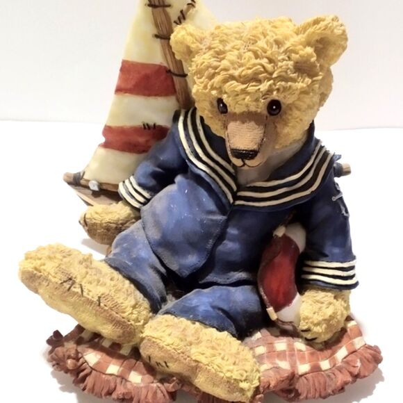 Vtg O’Well Musical Teddy Bear with Sailboat Resin Figurine "Getting to Know You” - Picture 3 of 6